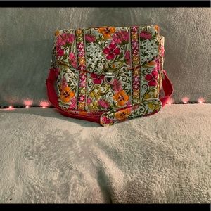 Vera Barkley Crossbody/Messenger Bag ✨